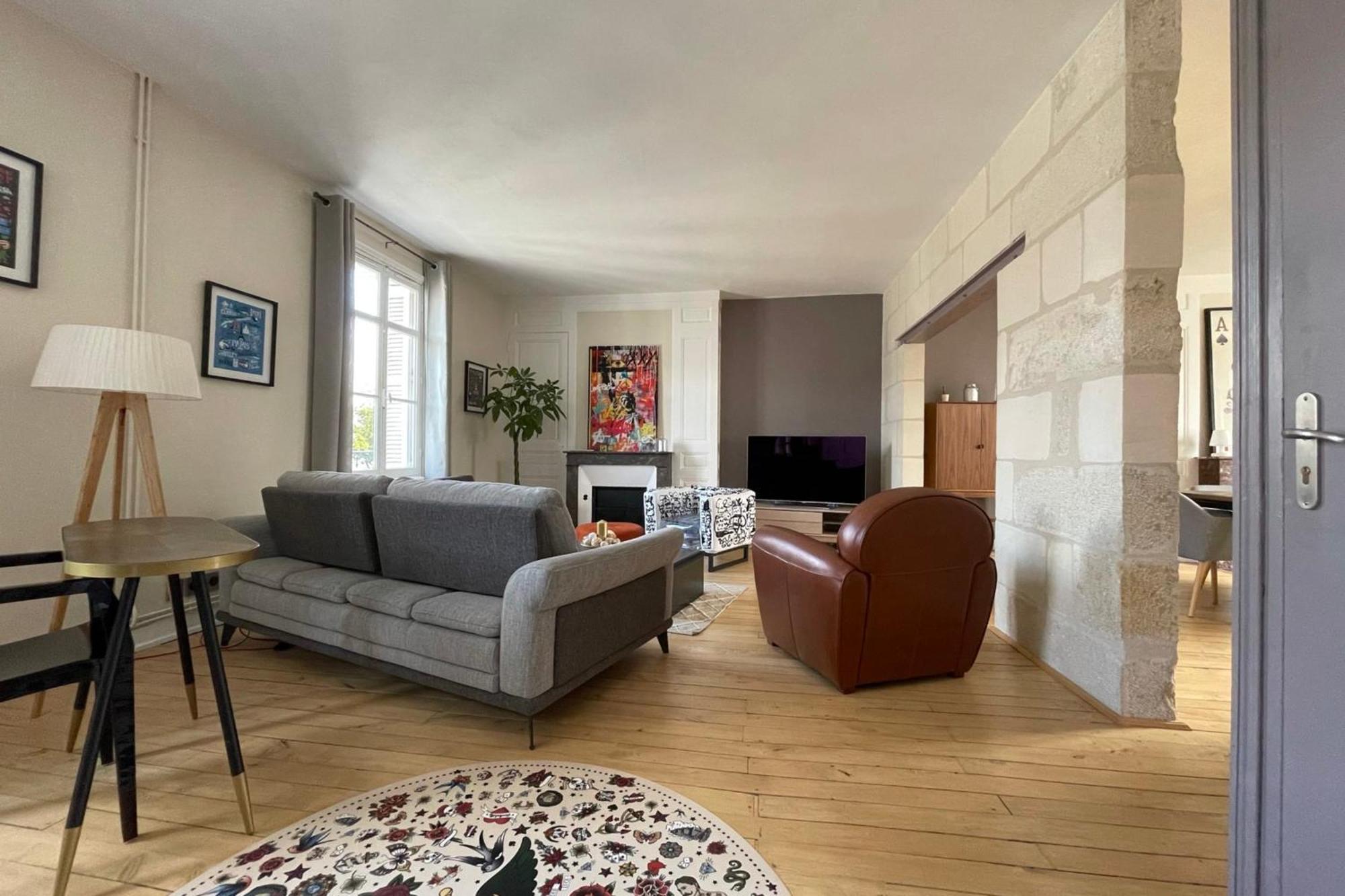 Superb Duplex Near The Halles De Tours Appartement Buitenkant foto